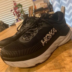 Womens Hoka Bondi 7 Size 8.5